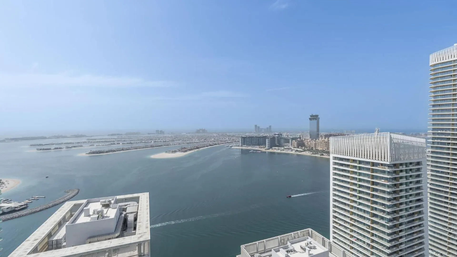 Apartment 1 Bedroom In Marina Vista With Gorgeous Palm Views Dubai United Arab Emirates