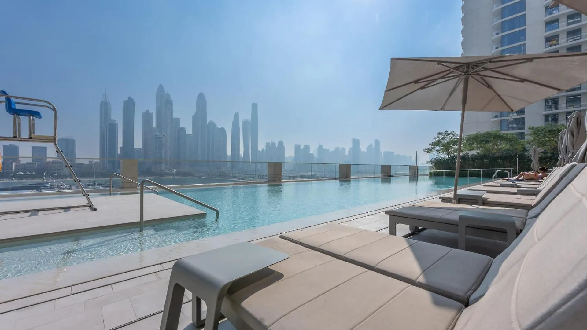 1 Bedroom In Marina Vista With Gorgeous Palm Views Dubai